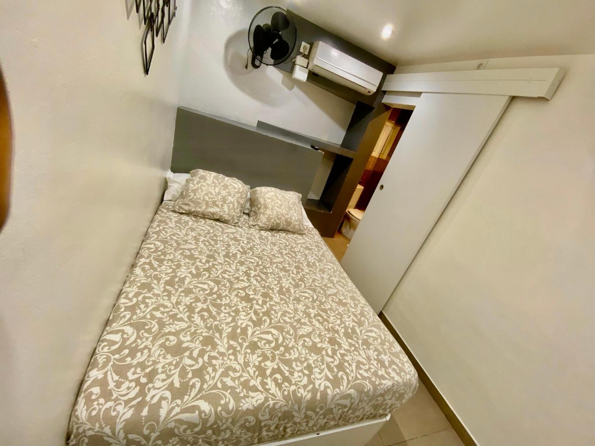 Suites Nuevas Con Bano Privado Frente Al Metro St Mwc Barcelona-Fira L'Hospitalet de Llobregat Eksteriør billede